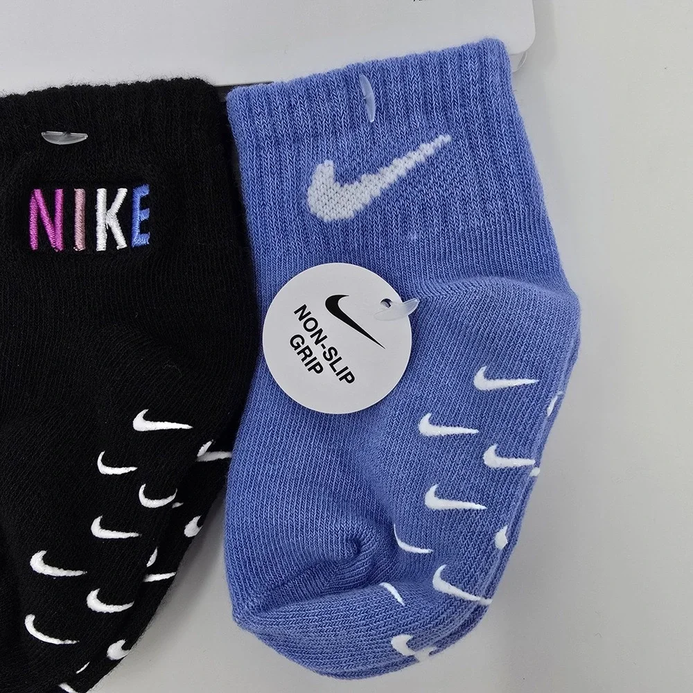 Nike Baby 3 Pair Non Slip Lightweight Ankle Socks~Blue, Black & White 12‎ - 24 M